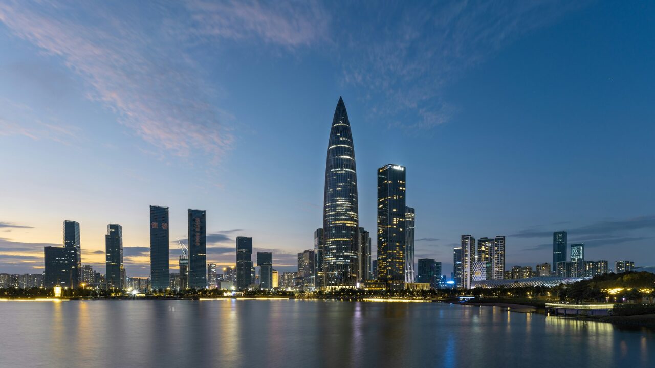 中国7都市が「一人企業」に億単位の補助金——AIエージェントが従業員を代替する産業政策の構造