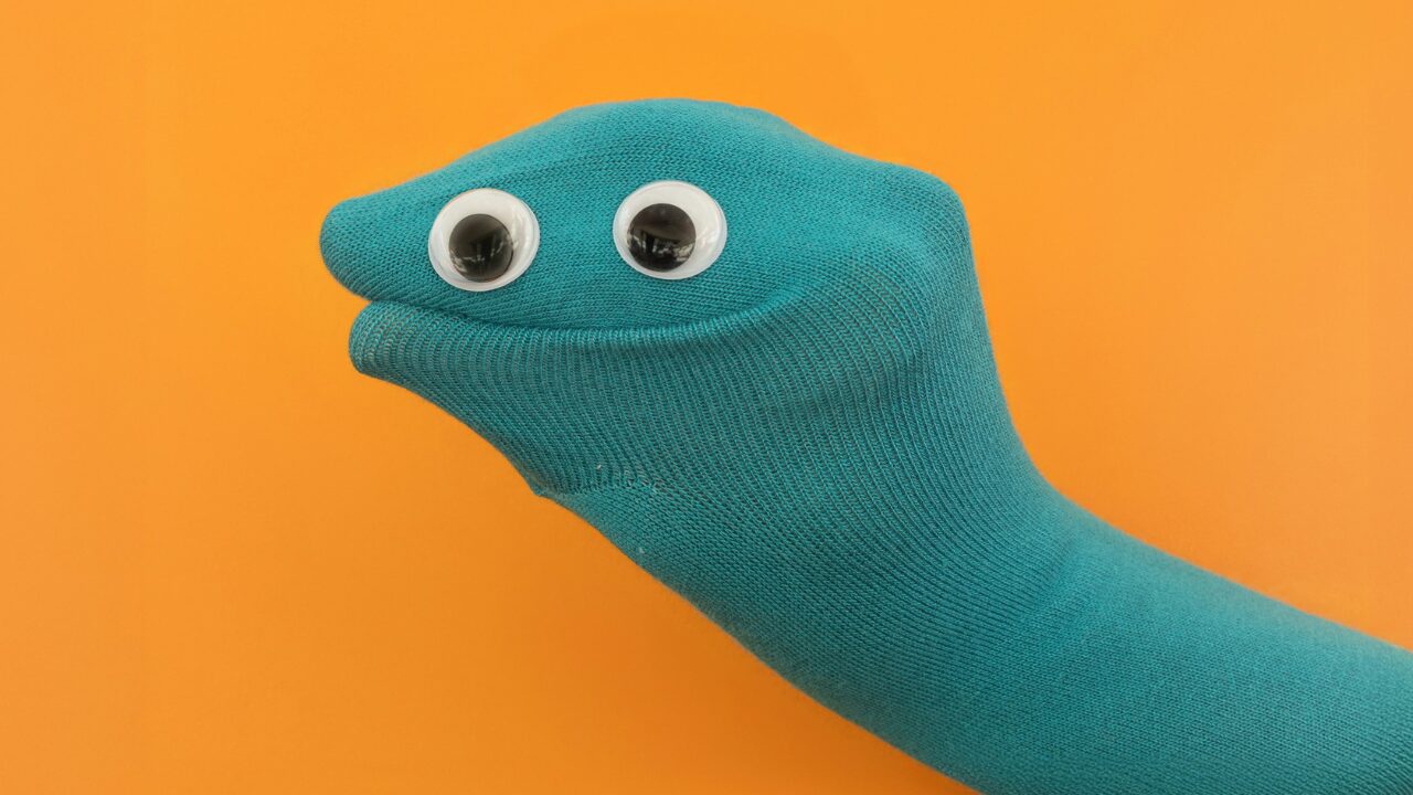 AIに「お断りの文面」を書かせたとき、失われるもの——social offloadingという静かな依存